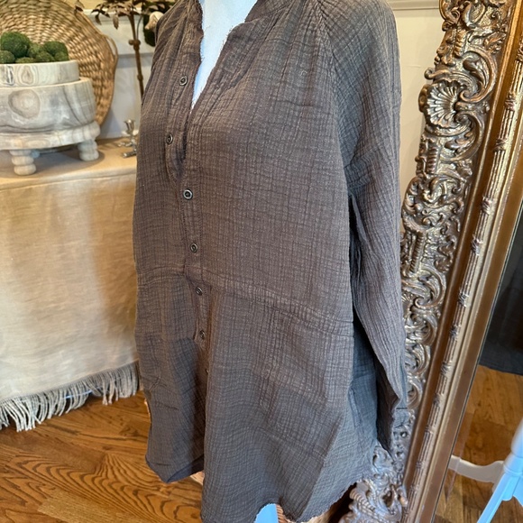 We the Free Summer Daydream shirt in brown size L Free People NWT - Picture 9 of 10